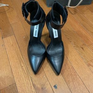 New Steve Madden Leather Pumps